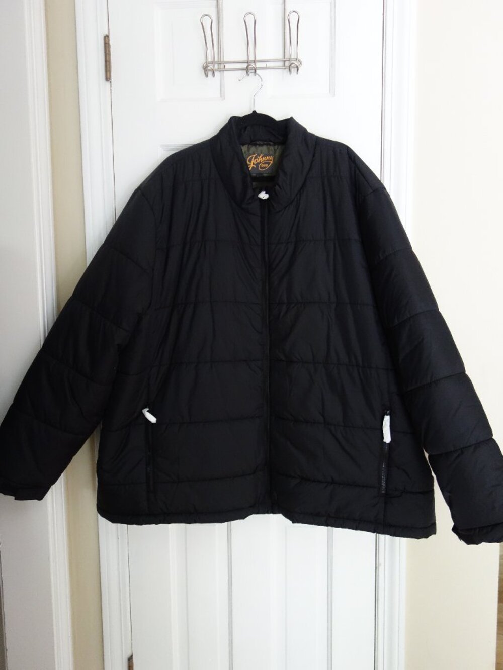 NWT JOHNNY BIGG Black Luka Puffer Full Zip Jacket – Mens U.S.A. 5XL (Euro 7XL)